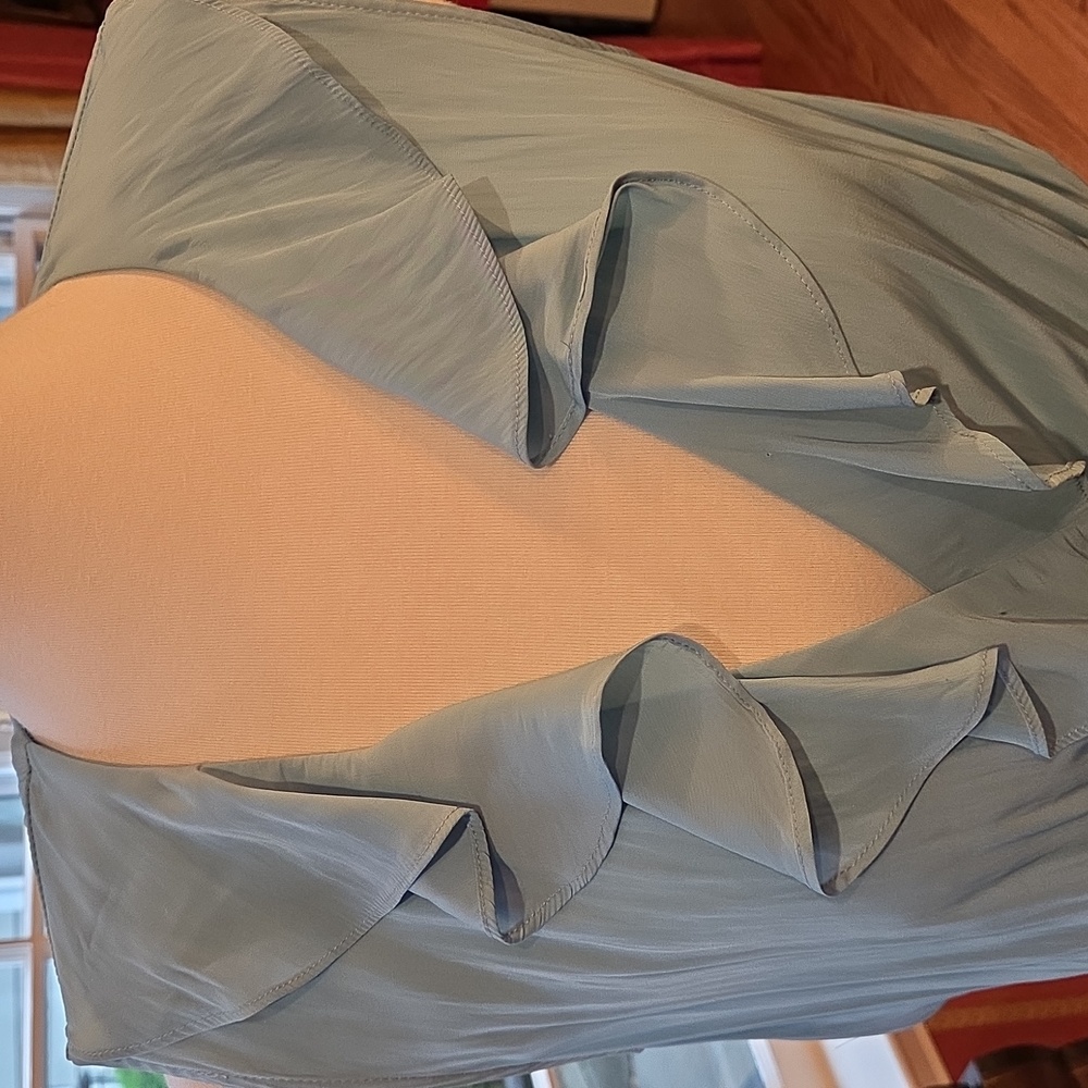 Elegant Blue Ruffle Maxi Dress - Picture 6 of 9